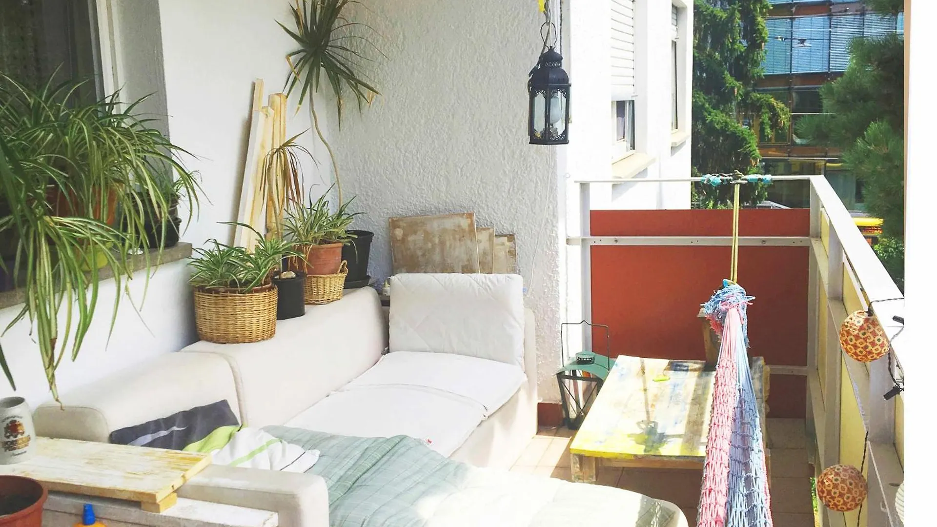 Check-In Stuttgart Central 4-Bedroom 100M2
