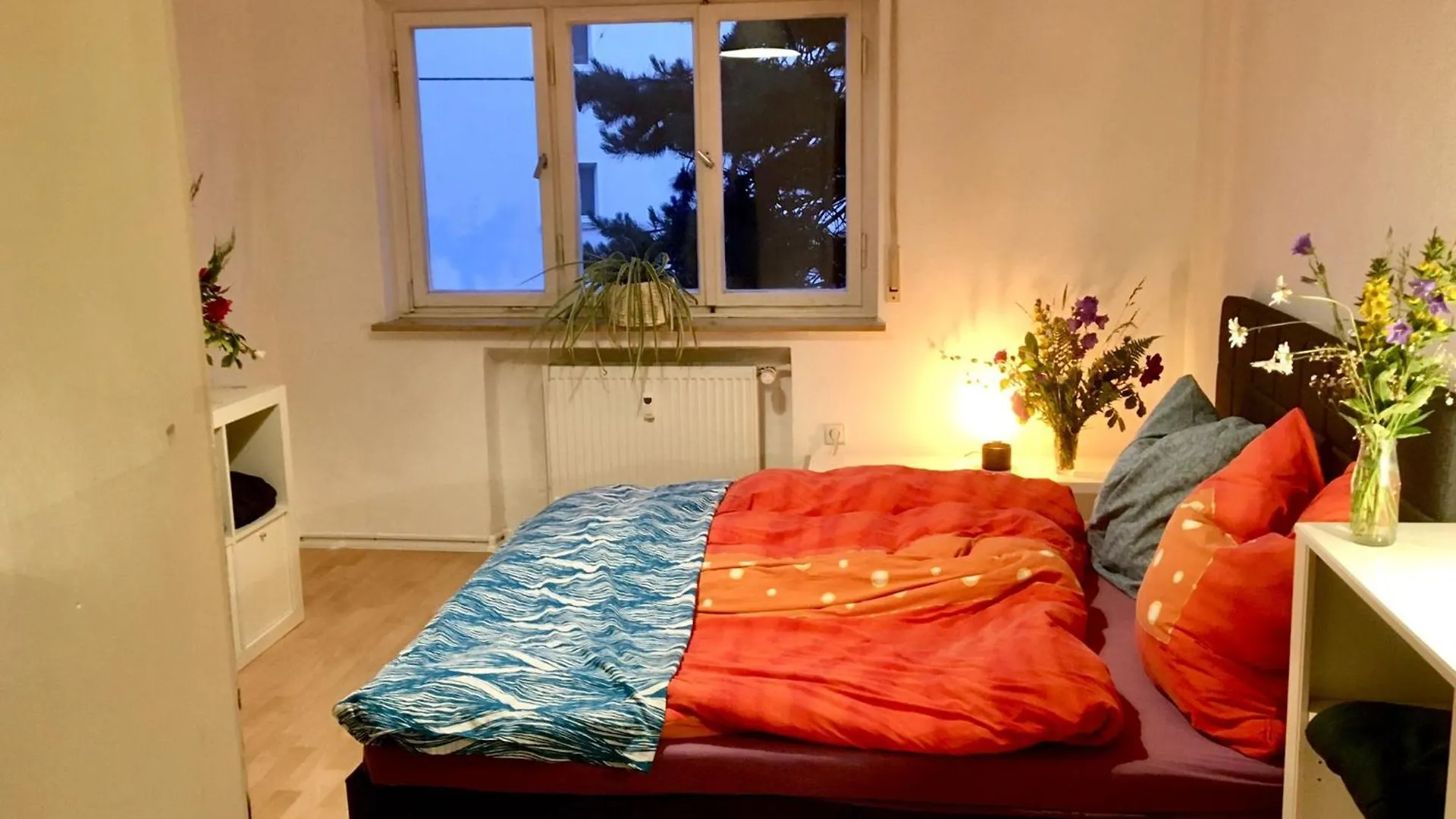 Check-In Stuttgart Central 4-Bedroom 100M2 0*,  Germany